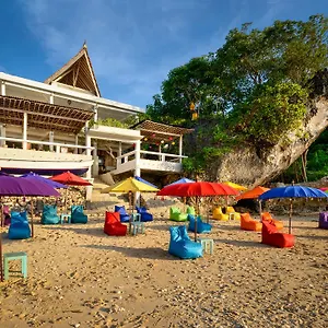 The Point Beach-front Balangan 4*, Jimbaran (Bali) Indonesia